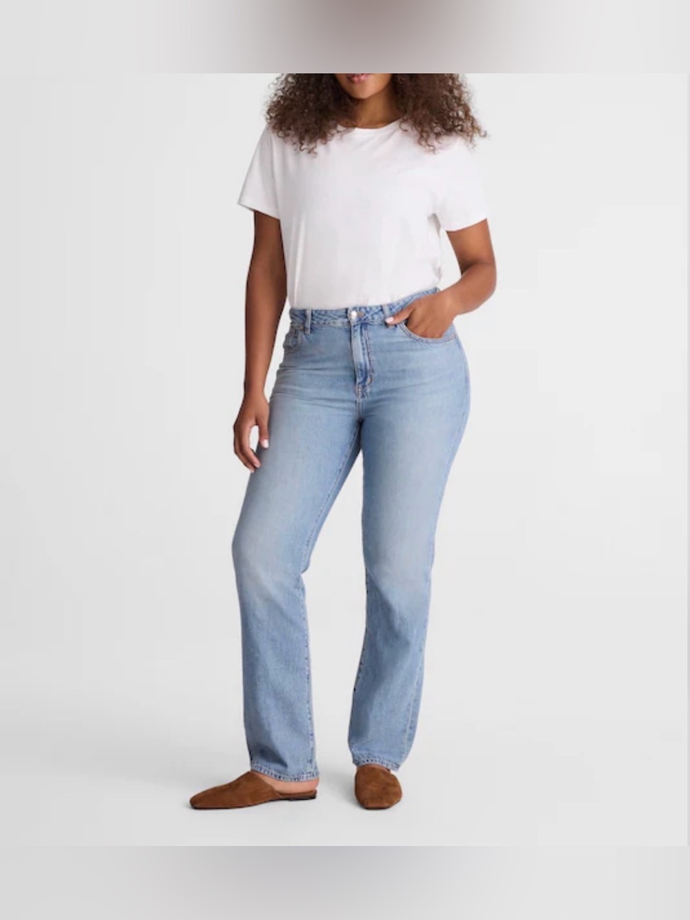 Madewell Women’s The Curvy Dean Easy Straight Jean in Airy Denim.24.NWT.
